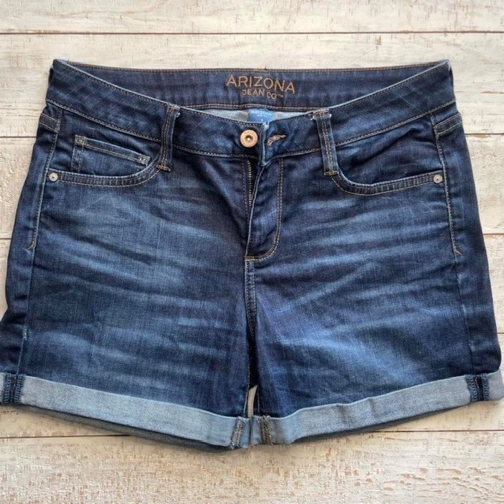 Arizona jean co denim shorts size 9